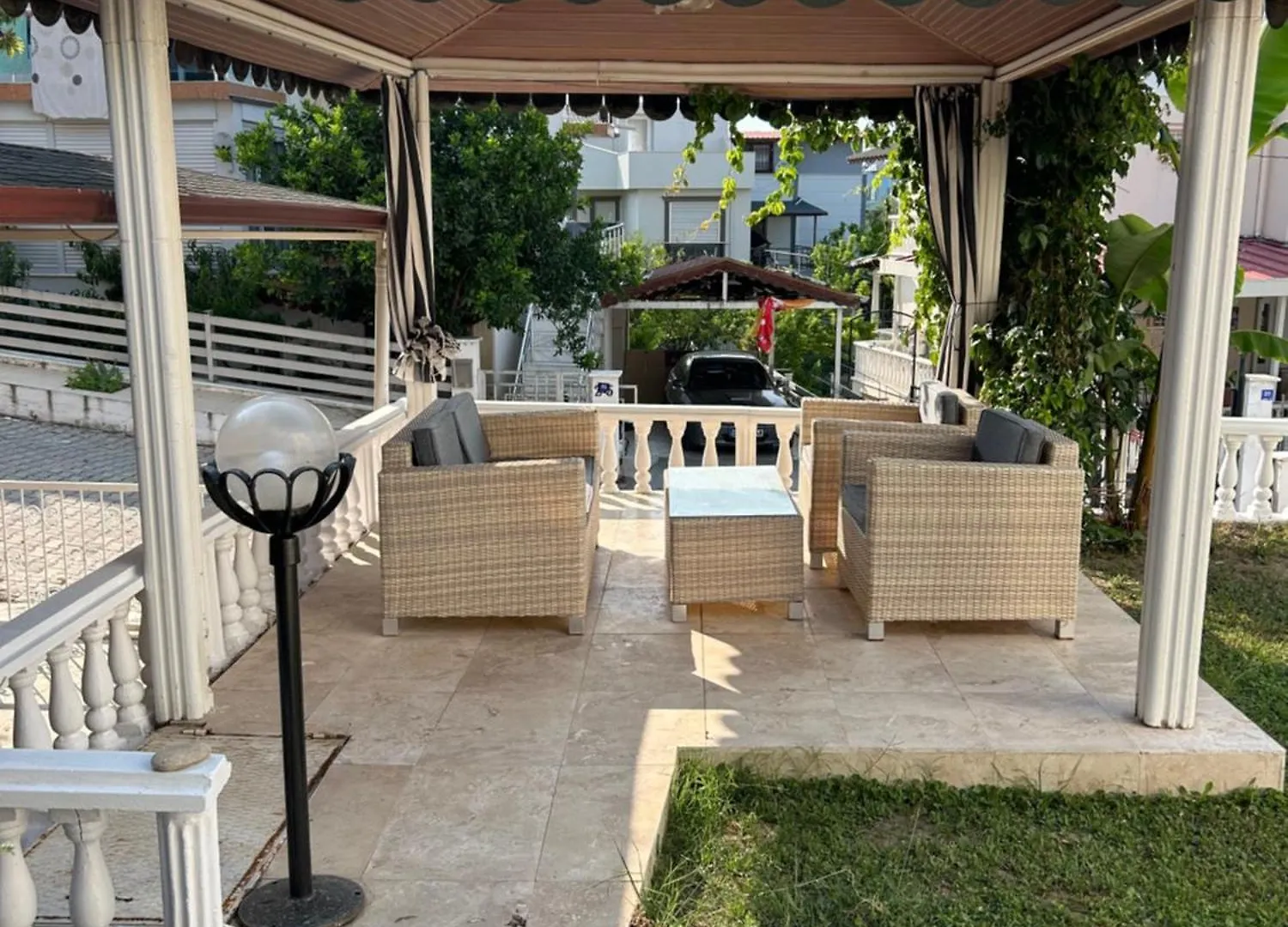Villa Tuerkan Κουσάντασι